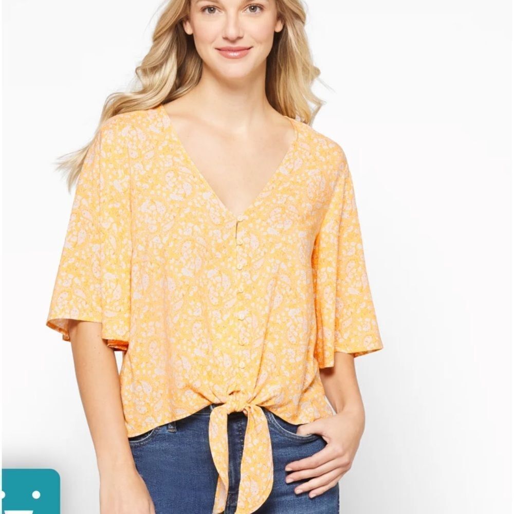 LUQ Rhee tie front top size L Pale Yellow Nwt Stitch Fix